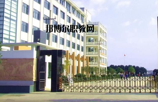 浙江吉利汽車(chē)工業(yè)學(xué)校怎么樣，好不好