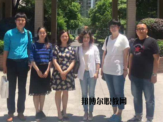 龍泉中等職業(yè)學(xué)校2020年報(bào)名條件、招生要求、招生對(duì)象