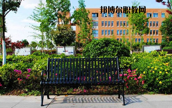 渭南興華職業(yè)學校2020年報名條件、招生要求、招生對象 