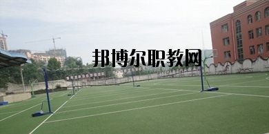 四川省儀隴縣扶輪育才職業(yè)中學(xué)校2020年報(bào)名條件、招生要求、招生對象