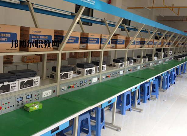 黃石俊賢高級技工學(xué)校怎么樣、好不好