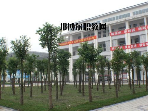 德陽(yáng)電子工程學(xué)校2020年報(bào)名條件、招生要求、招生對(duì)象