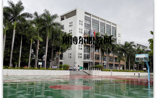 東莞電子科技學(xué)校怎么樣、好不好