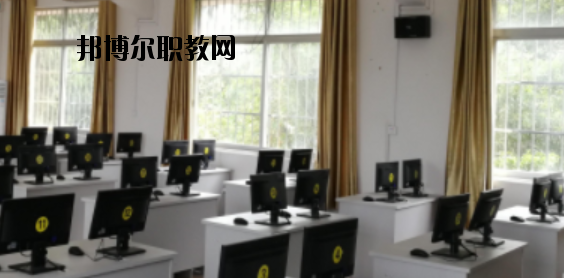 廣西工貿(mào)職業(yè)技術(shù)學校2020年有哪些專業(yè)