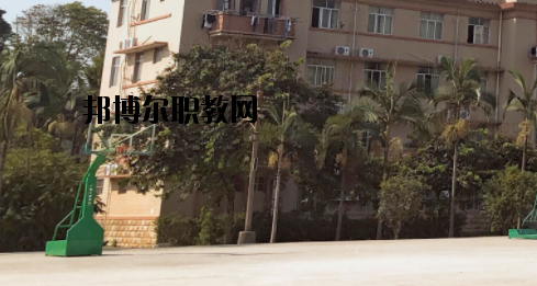 廣西工貿(mào)職業(yè)技術學校地址在哪里