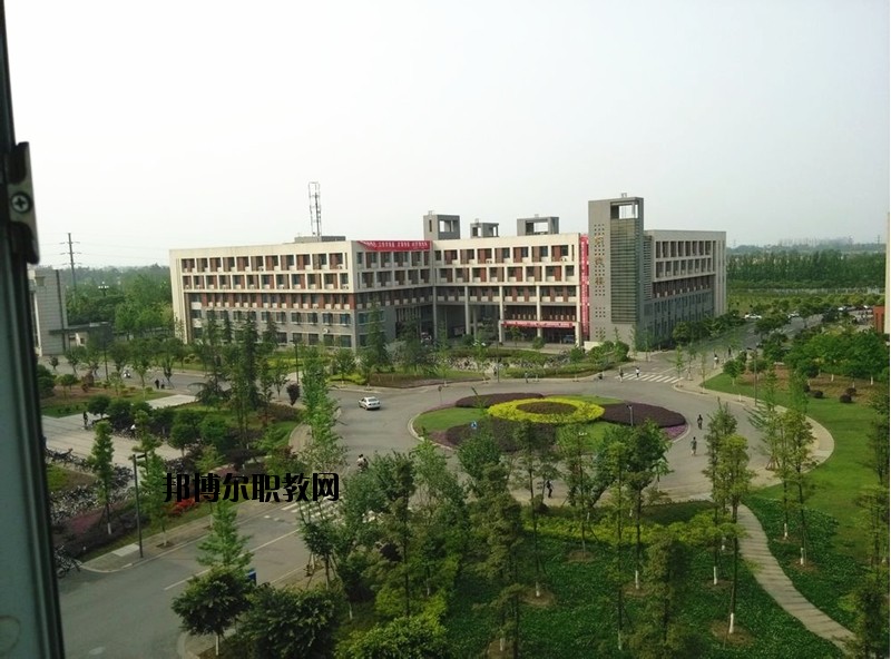 麻城木子店高級(jí)職業(yè)中學(xué)怎么樣、好不好