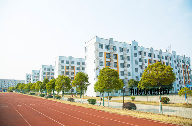 南昌運輸職業(yè)技術(shù)學(xué)校怎么樣、好不好