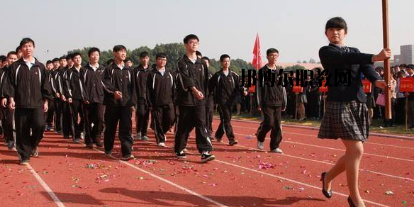 建德霧都職業(yè)學(xué)校2020年報(bào)名條件、招生要求、招生對(duì)象