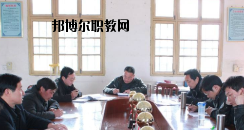 桂林林業(yè)學(xué)校2020年報名條件、招生要求、招生對象 