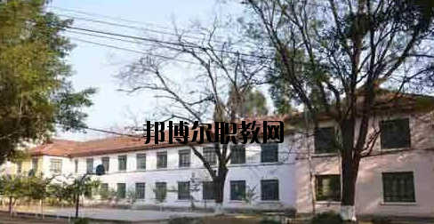 柳州工業(yè)職業(yè)技術(shù)學(xué)校怎么樣、好不好