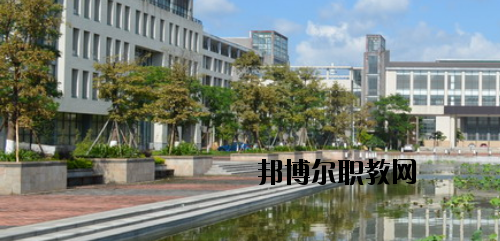 佛山高明區(qū)職業(yè)技術(shù)學(xué)校2020年報(bào)名條件、招生要求、招生對(duì)象