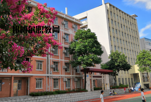 廣東工業(yè)貿(mào)易職業(yè)技術(shù)學(xué)校2020年招生辦聯(lián)系電話(huà)