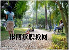 瀾滄縣職業(yè)高級(jí)中學(xué)2020年報(bào)名條件、招生要求、招生對(duì)象