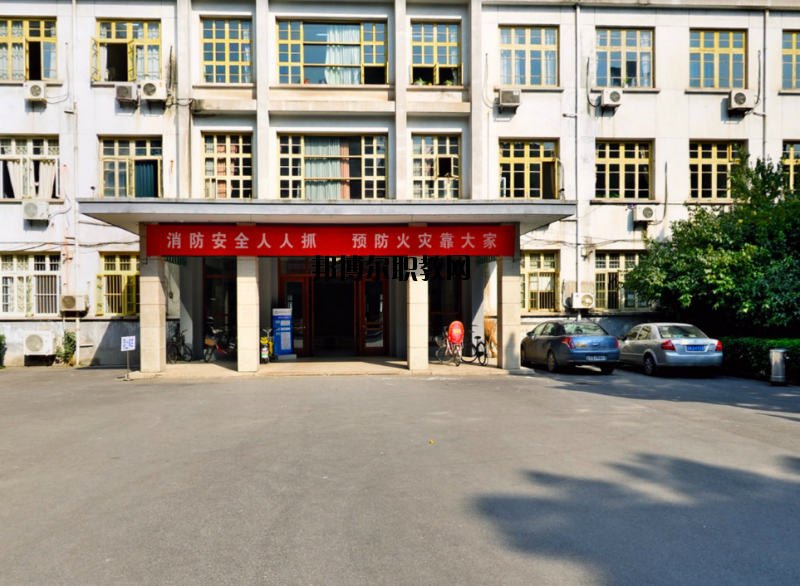 南京醫(yī)科大學2020年報名條件、招生要求、招生對象