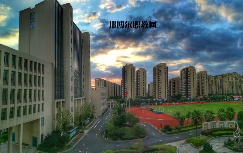 余杭區(qū)塘棲職業(yè)學(xué)校2020年報(bào)名條件、招生要求、招生對象