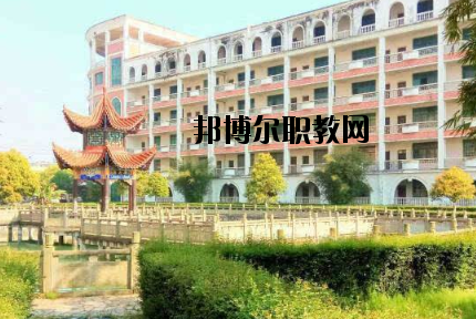 樟樹職業(yè)技術(shù)學校2020年報名條件、招生要求、招生對象