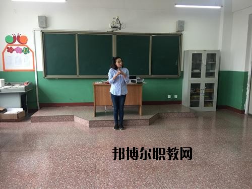 四川東坡中等職業(yè)技術(shù)學校2020年報名條件、招生要求、招生對象
