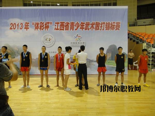 吉安文武學(xué)校怎么樣、好不好