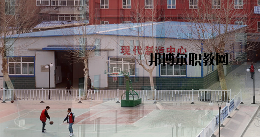保定技師學(xué)院怎么樣、好不好