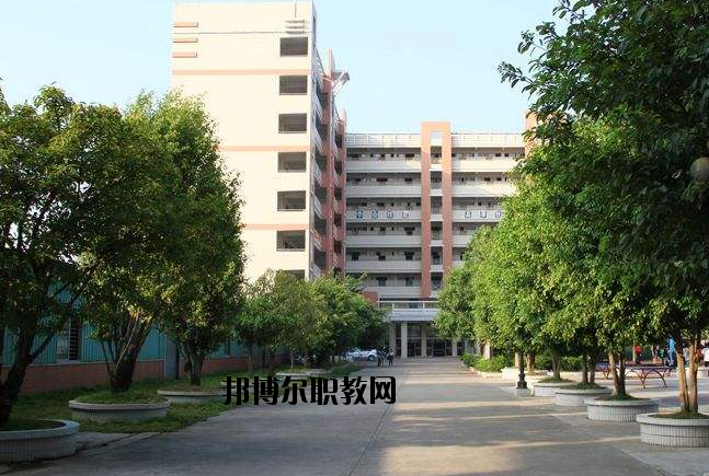 肇慶高要技工學(xué)校怎么樣、好不好