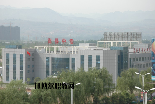 嵩縣中等專業(yè)學(xué)校2021年報名條件、招生要求、招生對象