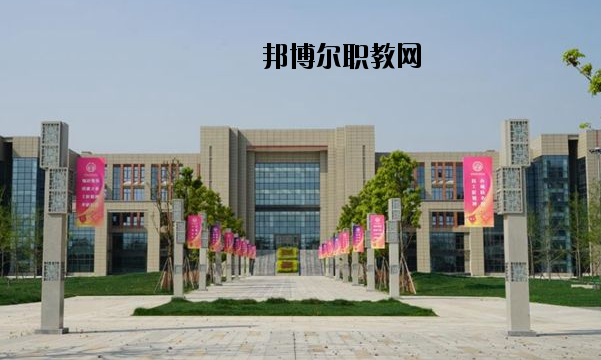 宜昌體育運動學校2020年招生辦聯(lián)系電話