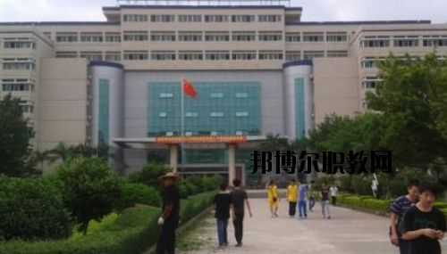 梅州技師學(xué)院2020年報(bào)名條件、招生要求、招生對(duì)象