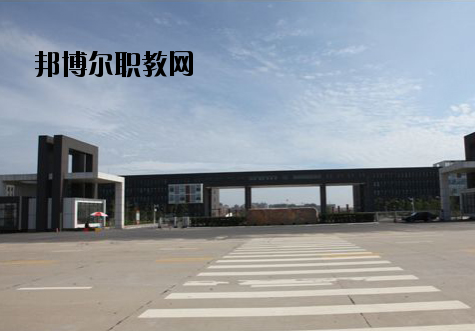 江西建設(shè)工程學校2020年報名條件、招生要求、招生對象