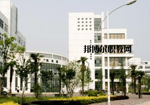 江西建設(shè)工程學(xué)校怎么樣、好不好