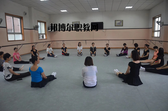 南昌青山湖區(qū)職業(yè)技術(shù)學(xué)校2020年報名條件、招生要求、招生對象 