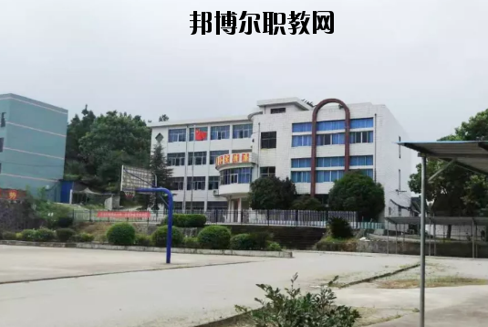 樂(lè)安職業(yè)中學(xué)2020年招生辦聯(lián)系電話