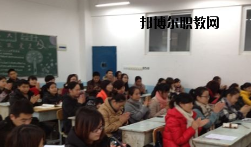石家莊博信科技中等專業(yè)學(xué)校2020年報(bào)名條件、招生要求、招生對象 