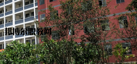 玉林華港中等職業(yè)技術(shù)學(xué)校怎么樣、好不好