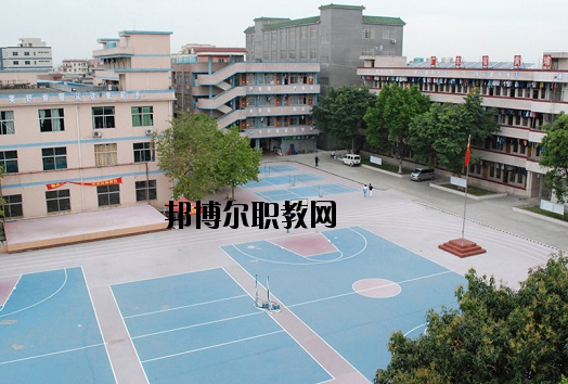 廣東黃埔技工學(xué)校2020年報(bào)名條件、招生要求、招生對(duì)象