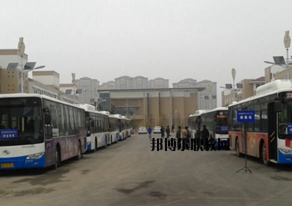 淮南職業(yè)教育中心2020年報名條件、招生要求、招生對象