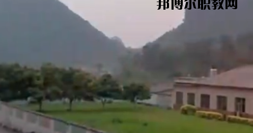 桂林電子中等專業(yè)學(xué)校2020年報名條件、招生要求、招生對象