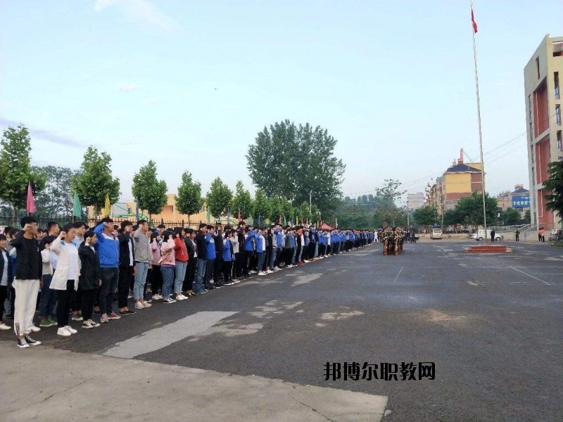 通許中等職業(yè)學(xué)校2021年報(bào)名條件、招生要求、招生對(duì)象