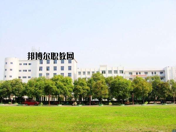 博愛職業(yè)中等專業(yè)學校2021年報名條件、招生要求、招生對象