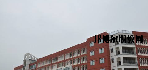 桂東衛(wèi)生學(xué)校2020年報(bào)名條件、招生要求、招生對(duì)象 