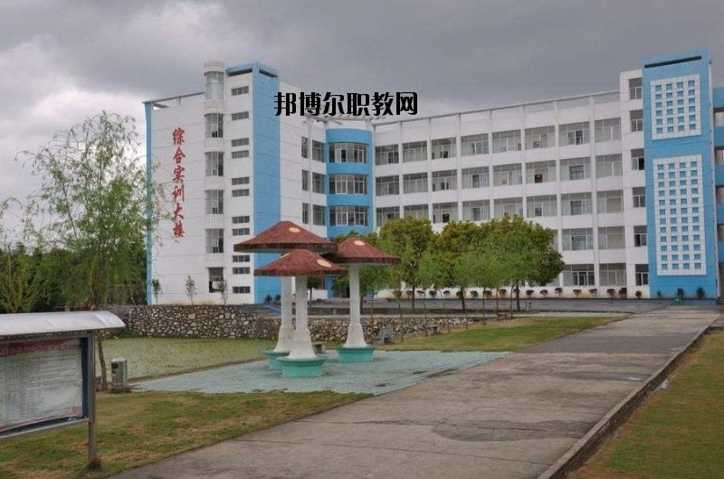洛陽長(zhǎng)城中等專業(yè)學(xué)校2021年招生計(jì)劃