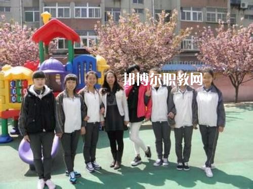 鄭州軟件應用中等專業(yè)學校2021年學費、收費多少