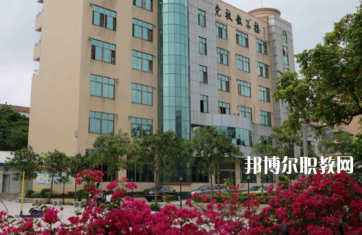 湛江海濱職業(yè)技術(shù)學(xué)校怎么樣、好不好