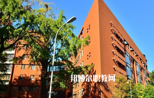 湛江湛港職業(yè)技術(shù)學校2020年報名條件、招生要求、招生對象