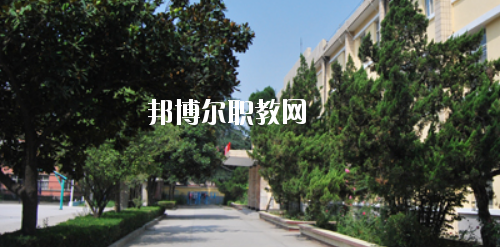 陜西藍(lán)天民航技師學(xué)院2020年報(bào)名條件、招生要求、招生對(duì)象