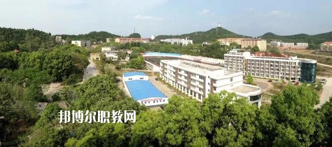綿陽交通技工學(xué)校2020年報名條件、招生要求、招生對象