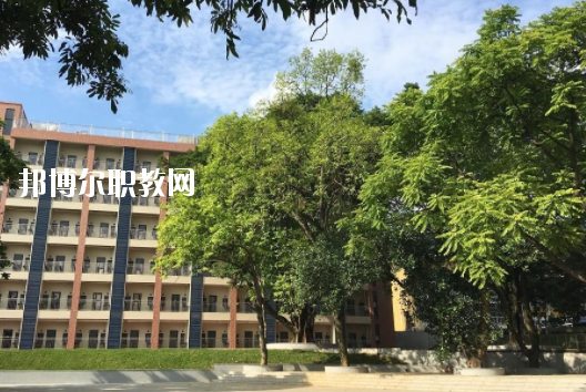 廣東省電子商務(wù)技師學(xué)院2020年報(bào)名條件、招生要求、招生對(duì)象