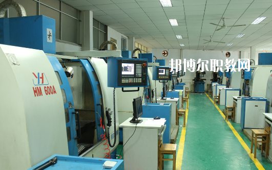 廣東省理工職業(yè)技術(shù)學(xué)校2020年學(xué)費(fèi)、收費(fèi)多少