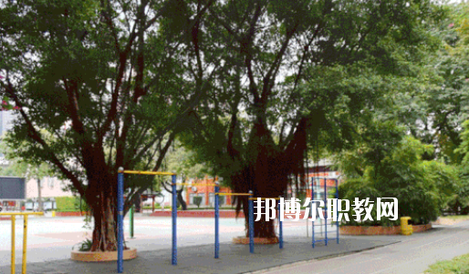 廣東省商業(yè)職業(yè)技術學校網站網址