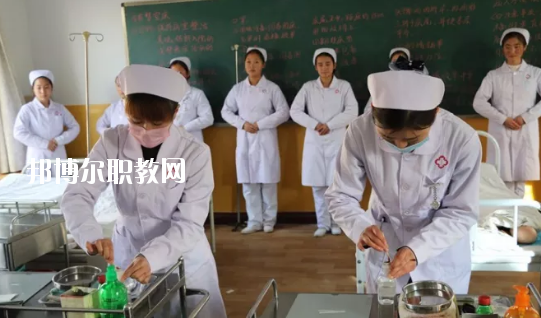 靈臺縣職業(yè)中等專業(yè)學(xué)校2020年報名條件、招生要求、招生對象