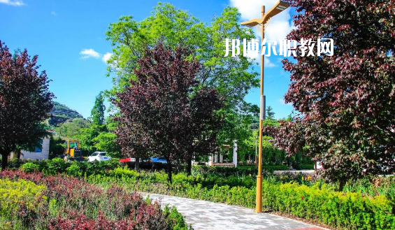 崇信縣職業(yè)教育中心2020年報(bào)名條件、招生要求、招生對(duì)象